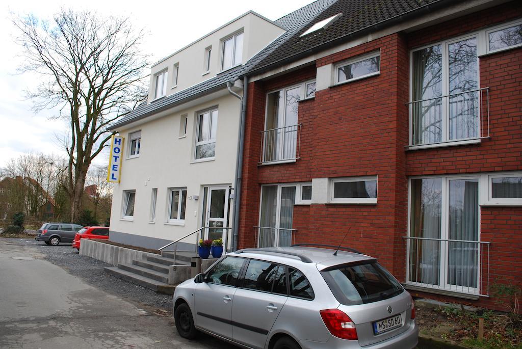 Hotel Lohmann Munster  Bagian luar foto