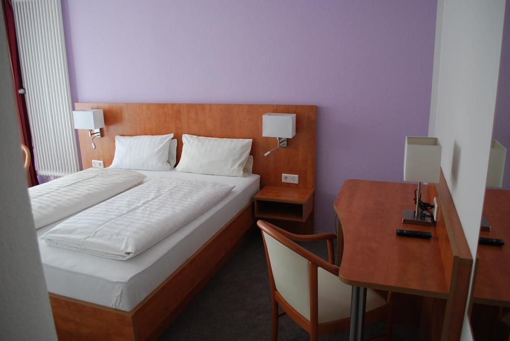 Hotel Lohmann Munster  Bagian luar foto