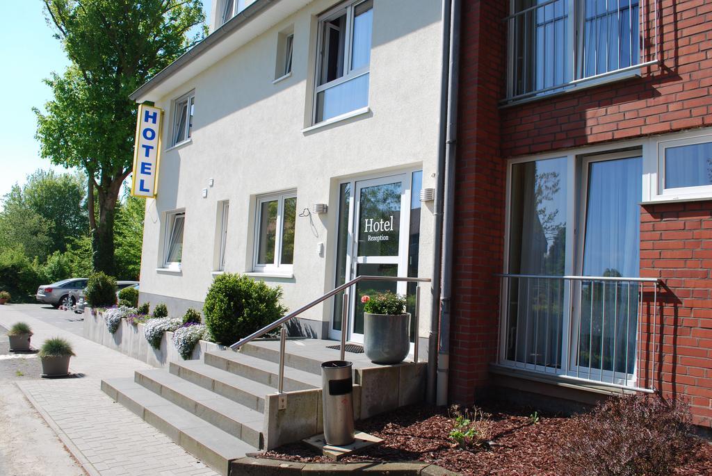 Hotel Lohmann Munster  Bagian luar foto