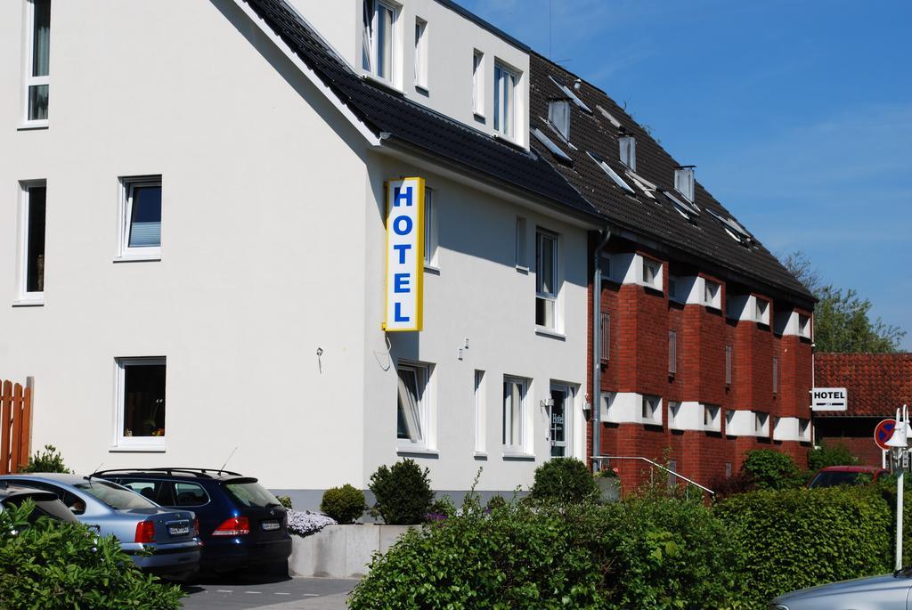Hotel Lohmann Munster  Bagian luar foto